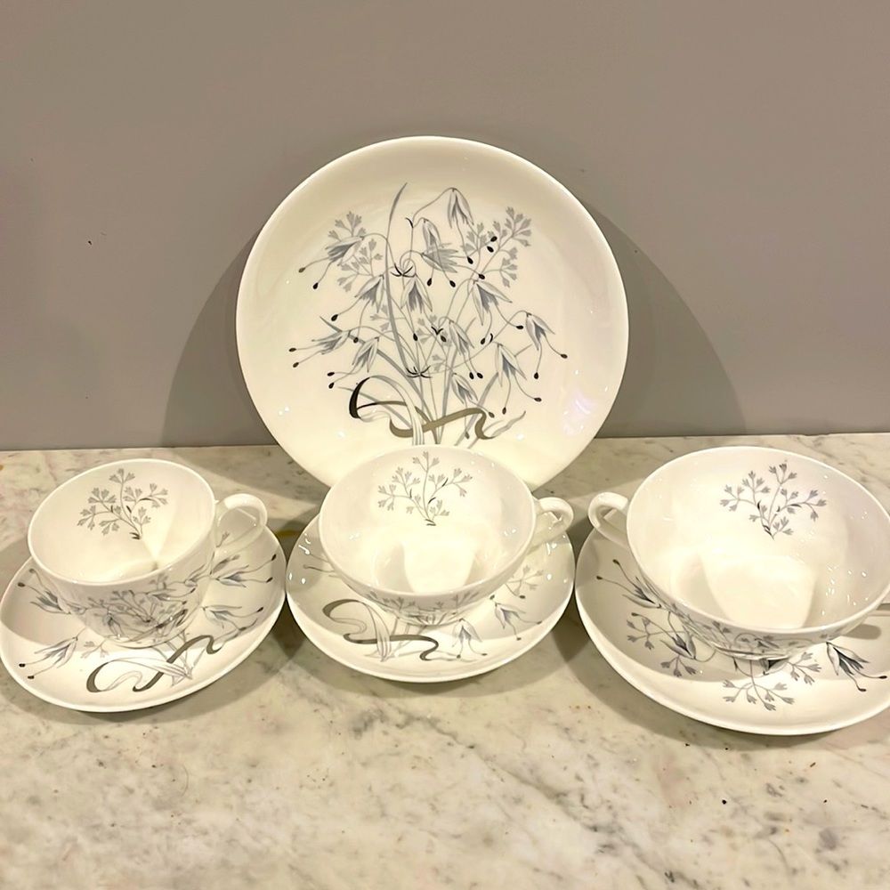 88 piece wedge wood bone china “wild oats” pattern
